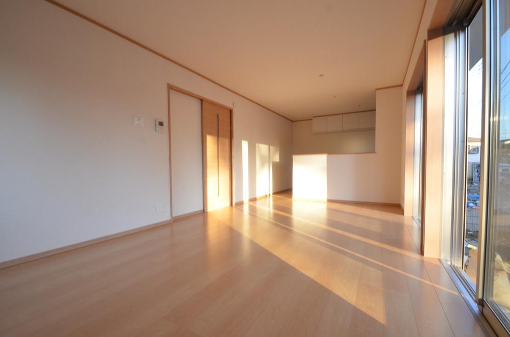 Living. Indoor (11 May 2013) Shooting D Building