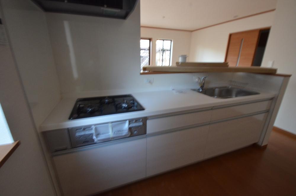 Kitchen. Indoor (11 May 2013) Shooting F Building