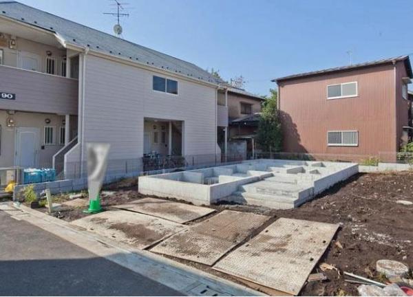 Local appearance photo