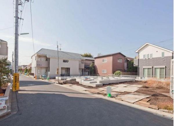 Local photos, including front road