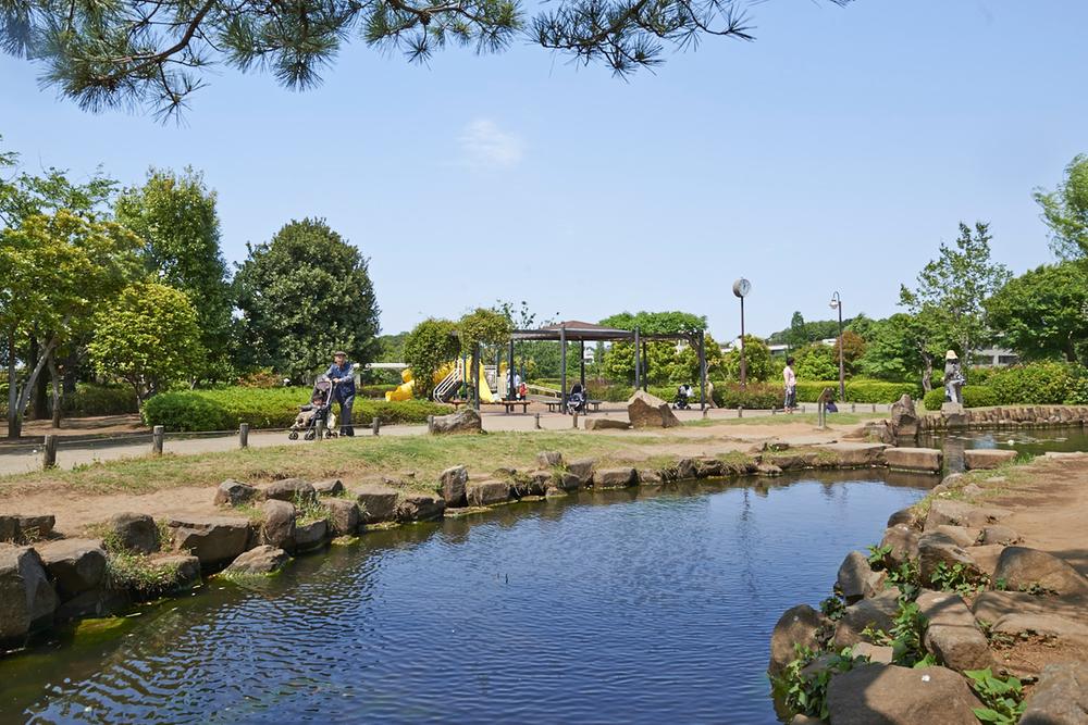 Other local. Kitami Fureai Square (about than local 1460m / 6 minutes by car)