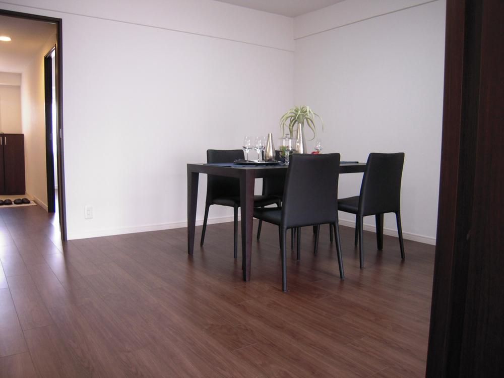 Living. 10.5 Pledge of Spacious LDK. Indoor (September 2013) Shooting