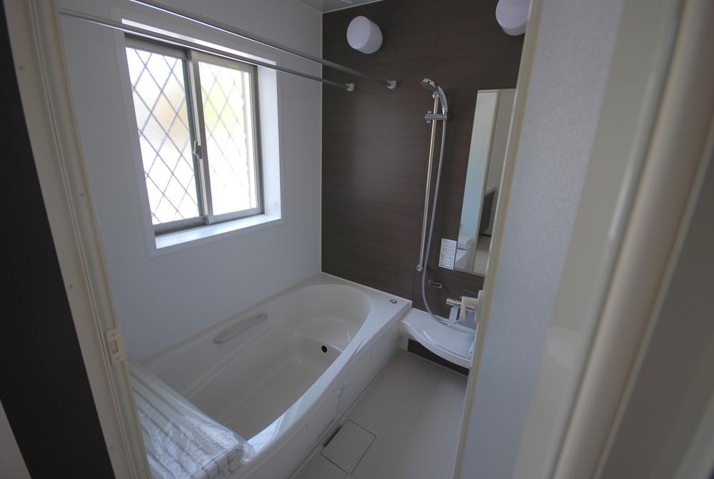 Same specifications photo (bathroom). Same specifications