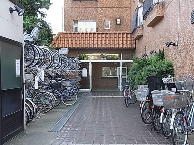 Other. Entrance before Bike storage