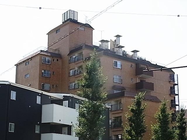 Local appearance photo. Appearance 6