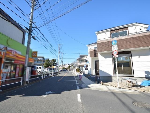 Local photos, including front road. Frontal road 2013 / 12 / 22 shooting