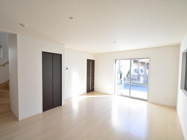 Living. Building 3 living 2013 / 12 / 22 shooting