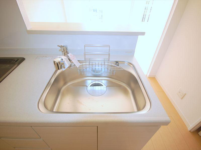 Kitchen. Selling local