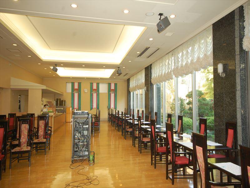 Kitchen. Selling local