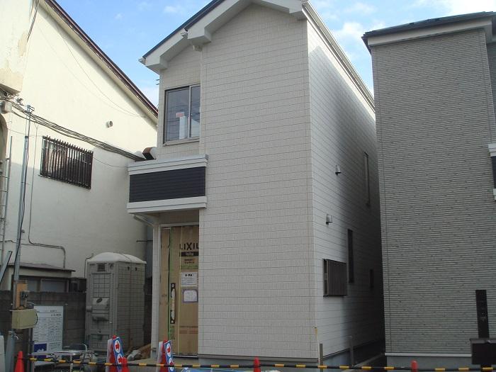 Local appearance photo. It is soon building completed.