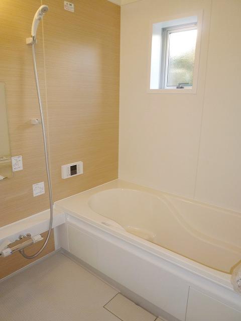 Bathroom. 6 Building: Bathroom (2013 / 12 / 06 shooting)