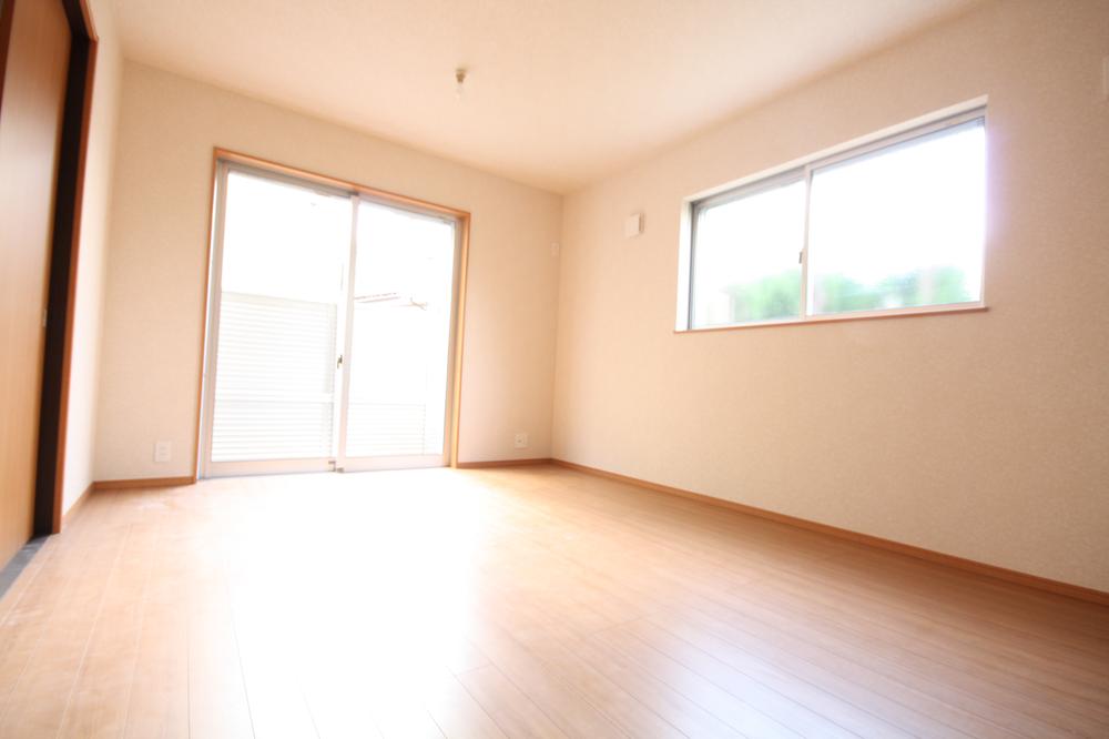 Living. Indoor (11 May 2013) Shooting