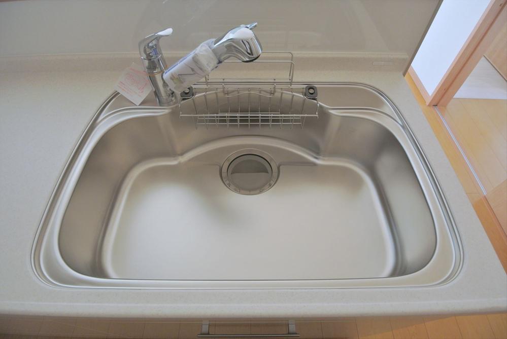 Kitchen. Selling local 1 Building