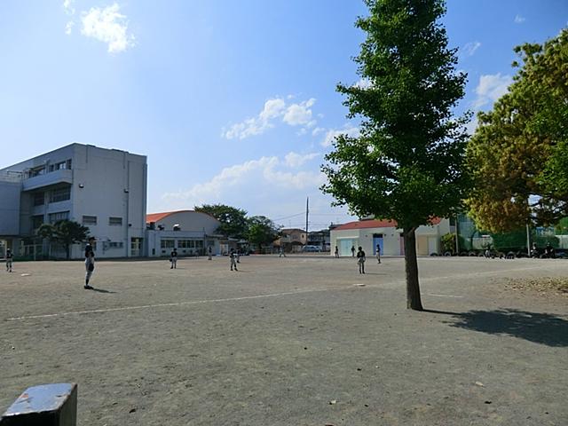 Primary school. Komae Municipal Komae 804m until the sixth elementary school