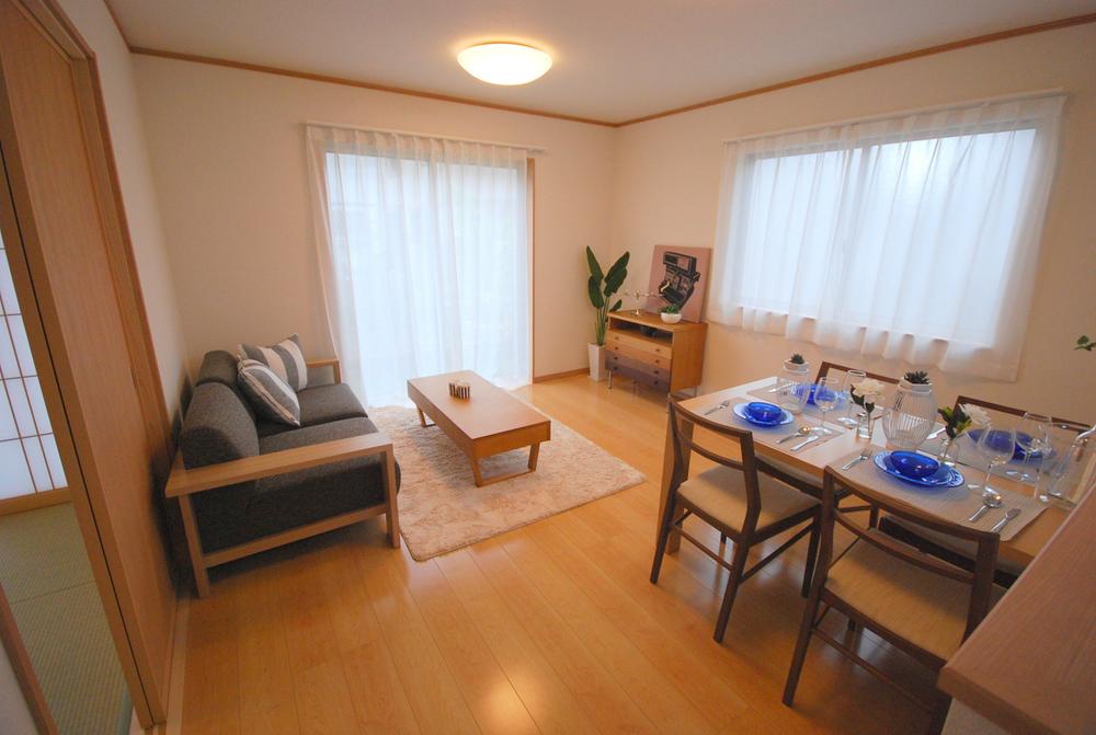 Building plan example (introspection photo). Same specifications