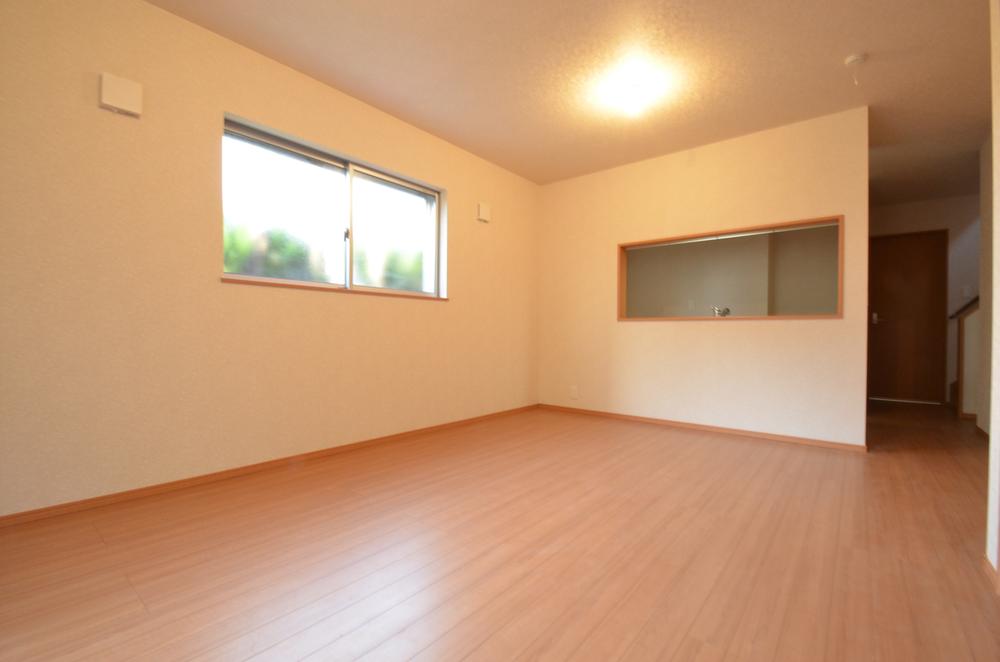 Living. Indoor (12 May 2013) Shooting 6 Building