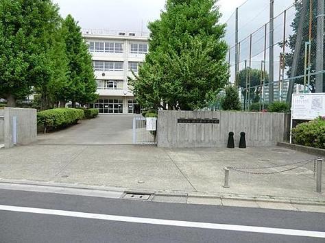 Junior high school. Komae City 1400m to stand fourth junior high school