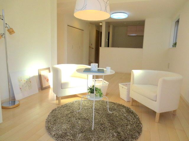 Living. In floor heating living kana it was also winter.