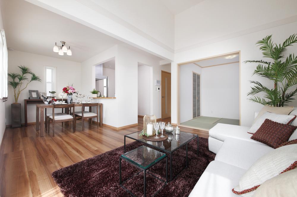 Living. No.21 model house ・ Living (October 2013 shooting)