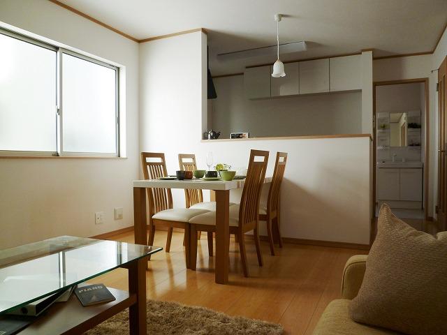 Living. Same specifications (I Building) LDK