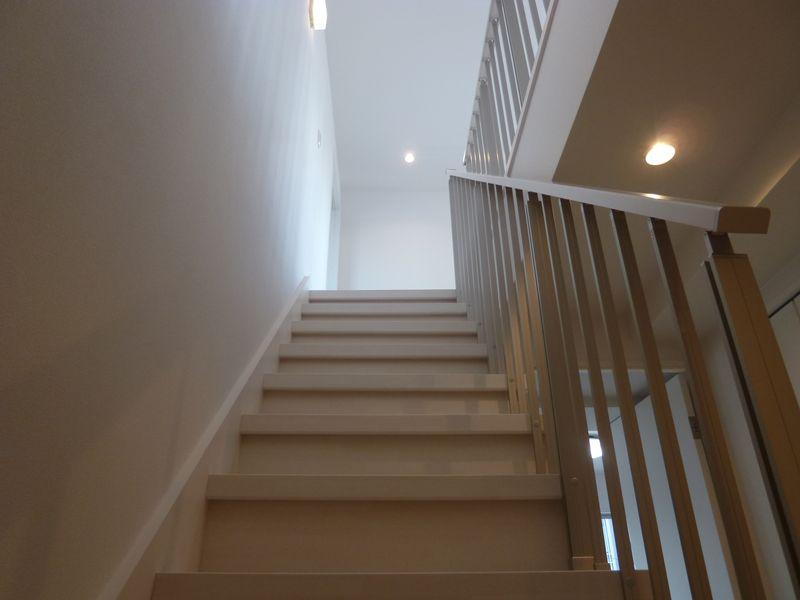 Other introspection. Stairs rise from the eighth floor to 9 times