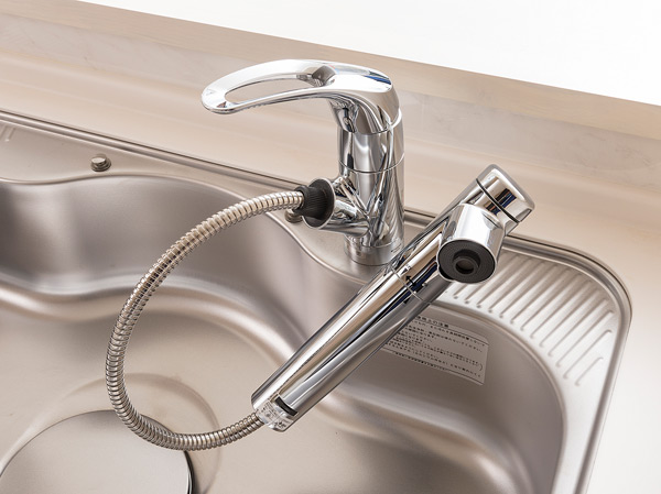 Kitchen.  [Water purifier integrated shower faucet] Water purification cartridge built into the head portion. Sink of cleaning is also a comfortable shower faucet.