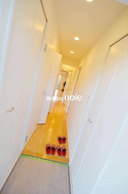 Entrance. ~ In fact, please check ~