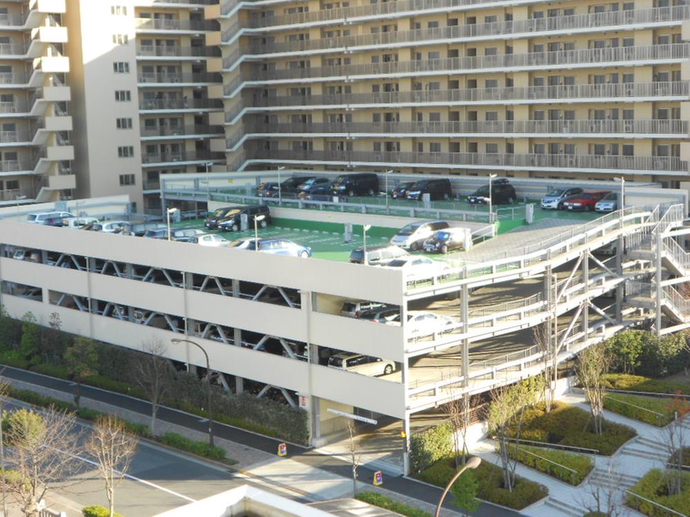 Local appearance photo. Self-propelled parking 100% installation. Monthly 800 yen ~ 4700 yen and low price.