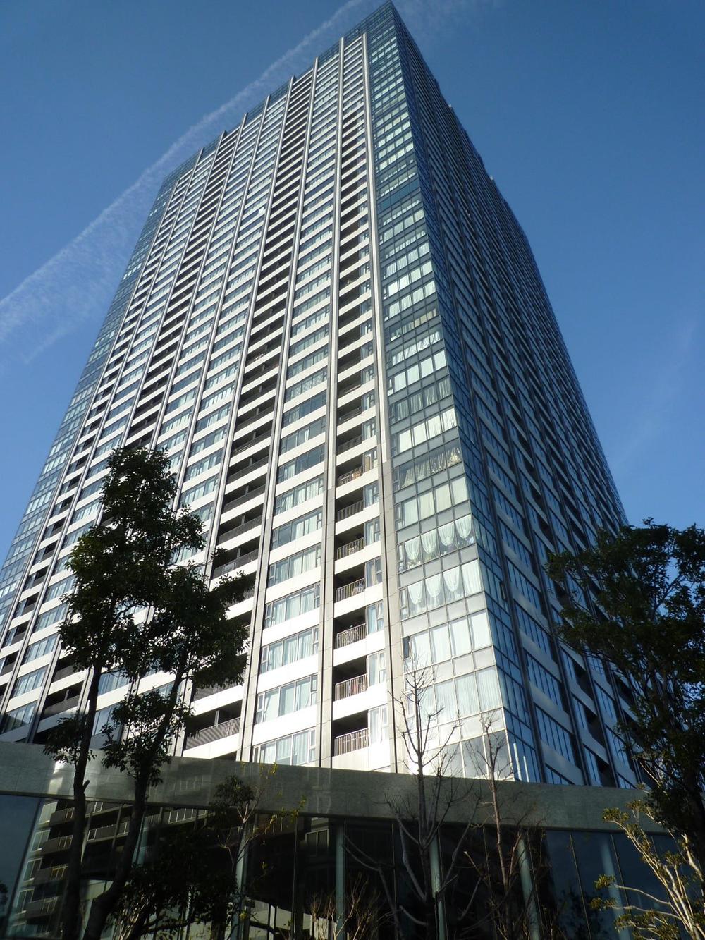 Local appearance photo. Local (12 May 2013) Shooting