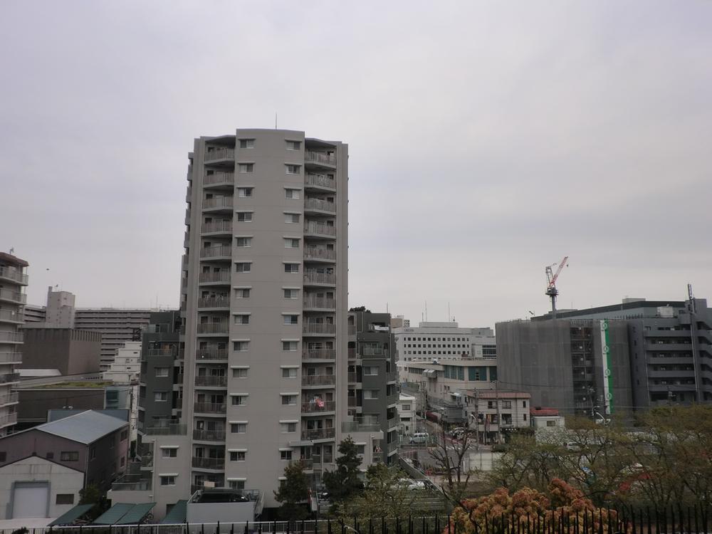 View photos from the dwelling unit