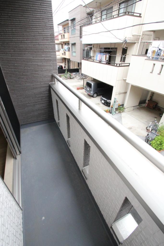 Balcony. Local (June 2013) Shooting