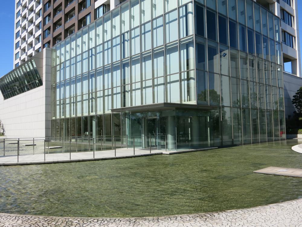 Local appearance photo. Local (10 May 2013) Shooting