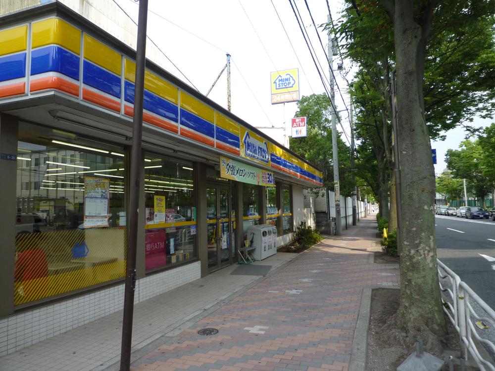 Other. MINISTOP Etchujima shop 1-minute walk