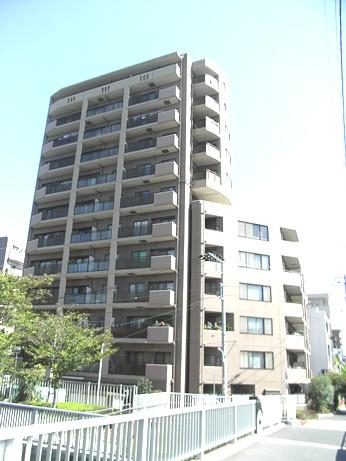 Local appearance photo. Local (10 May 2013) Shooting