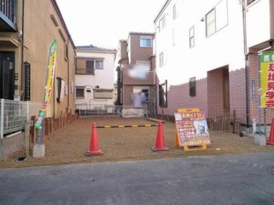 Local photos, including front road