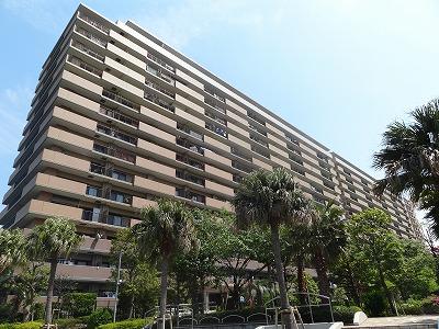 Local appearance photo. Overlooking the Rene Grand Marina Tide west from the building northwest side.