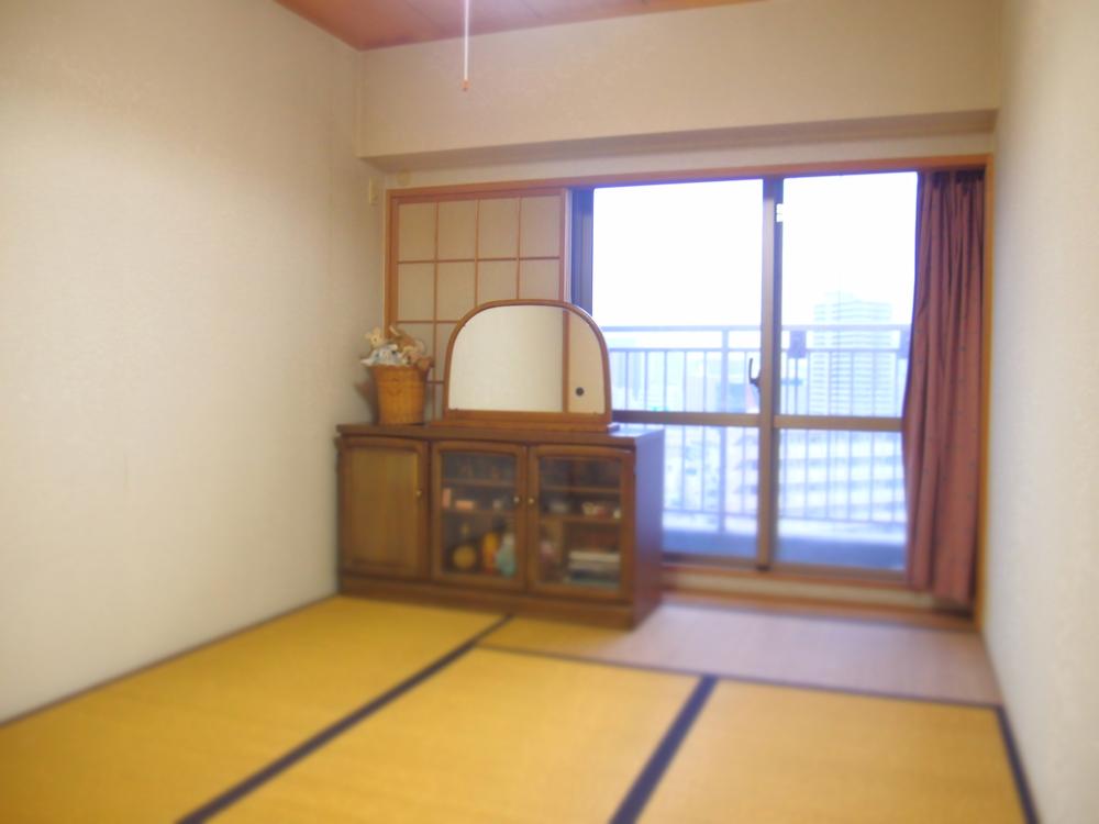 Non-living room. Japanese style room