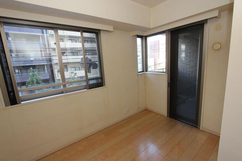 Non-living room. Western style room