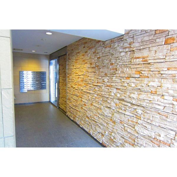 Other common areas. aisle