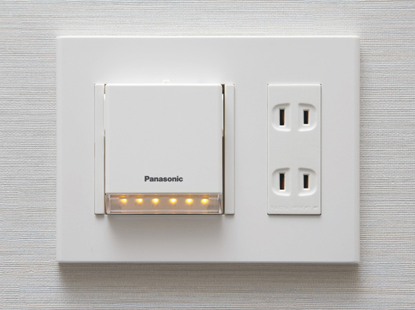 earthquake ・ Disaster-prevention measures.  [Security lighting] Security lighting was installed in the corridor can be removed, During a power outage it can be used as a flashlight.  ※ All Listings amenities are the same specification