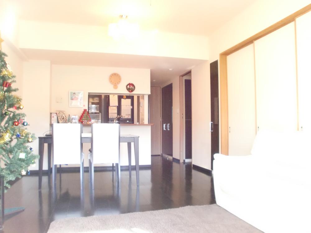 Living. Indoor (12 May 2013) Shooting