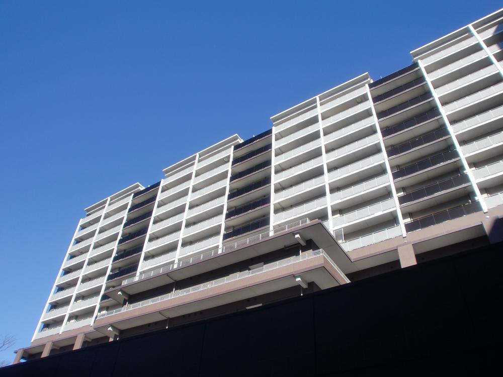 Local appearance photo. Local (12 May 2013) Shooting