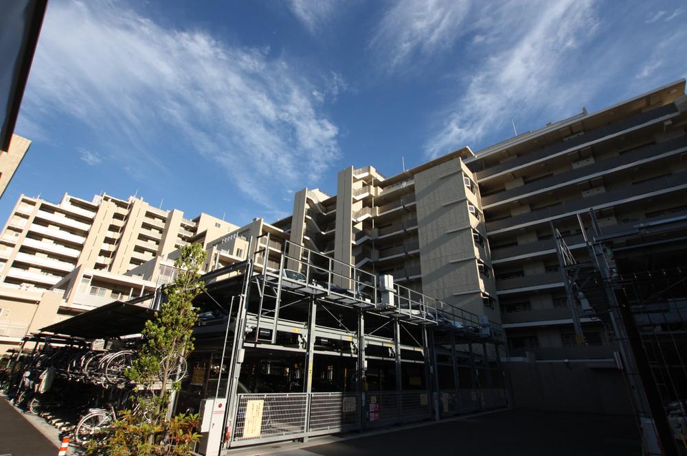 Local appearance photo. February 2010 Built in built shallow Property