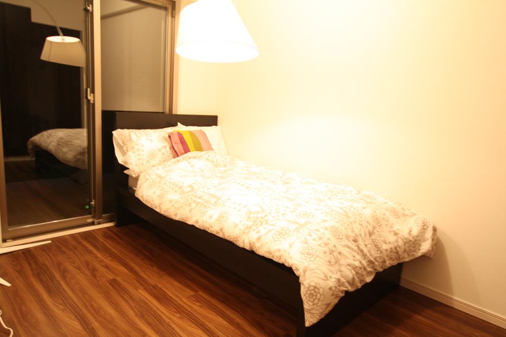 Non-living room. Ario Kitasuna an 8-minute walk from the