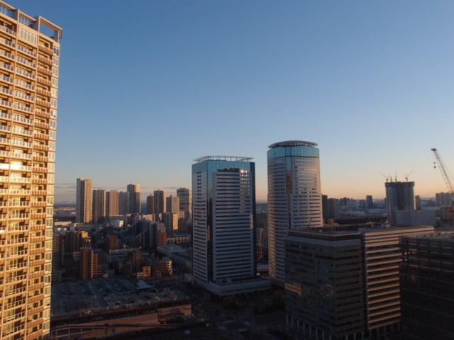 View photos from the dwelling unit. View from the site (December 2012) shooting