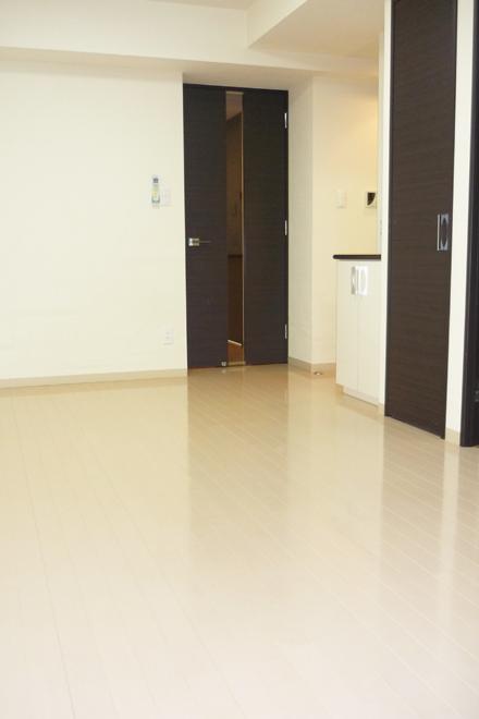 Living. Friendly off the indoor local guidance meeting in the acceptance of white! 10:00 ~ 18:00 (closed on Wednesdays) ※ Weekday of guidance is also available. Please feel free to contact us toll-free: 0800-805-6599 ===========