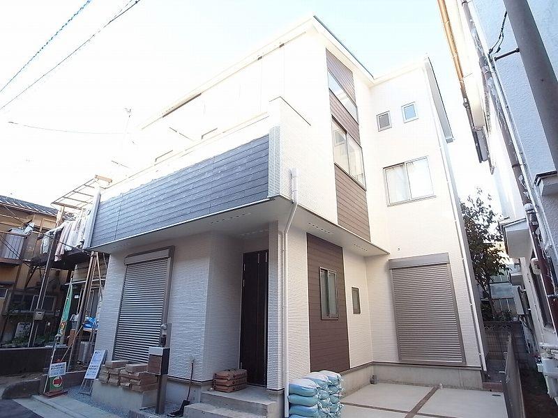 Local appearance photo