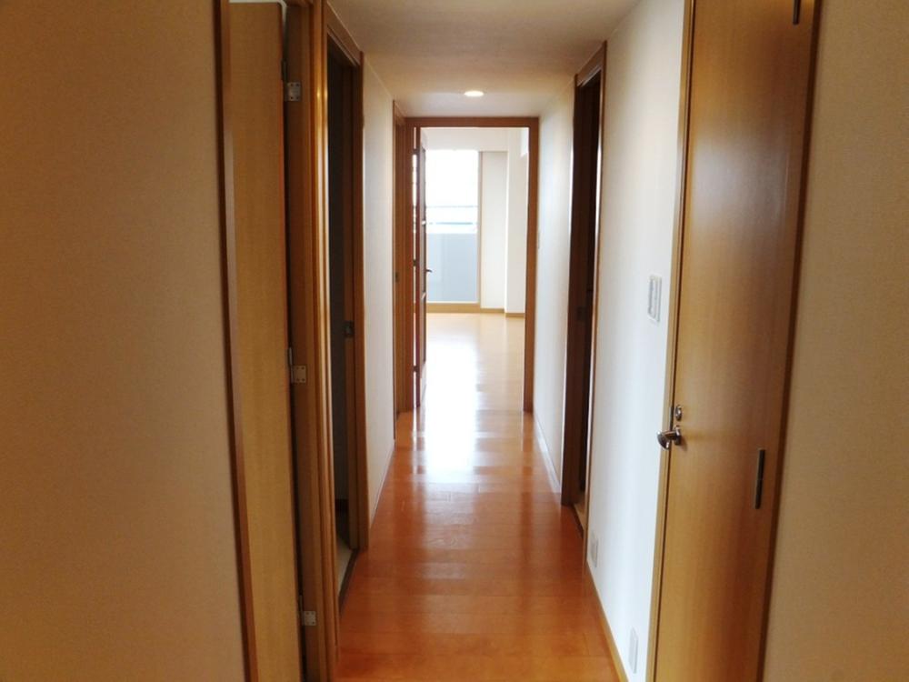 Other introspection. Indoor (11 May 2013) Shooting