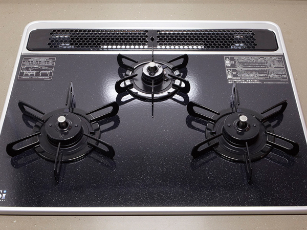 Kitchen.  [Hyper-glass coat top] Also wipe quick people stubborn dirt, Care is easily, You always can cook comfortably clean.  ※ Less than, All Listings facilities same specifications