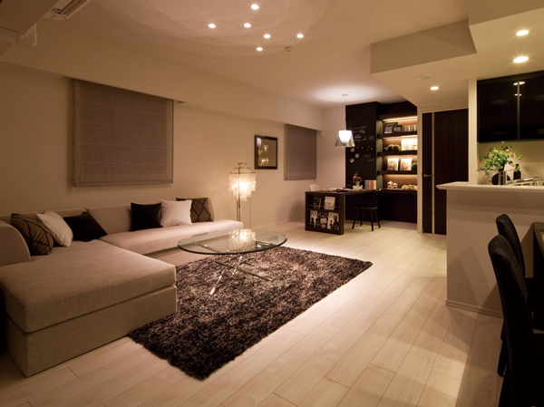 Living.  [living ・ dining] Gathering family, Appropriate to relax place, It has become a relaxing space. Also, The fun Mel DEN corner, such as hobbies and reading in a corner. To produce a wide variety of life scene, It will deliver a rich time.